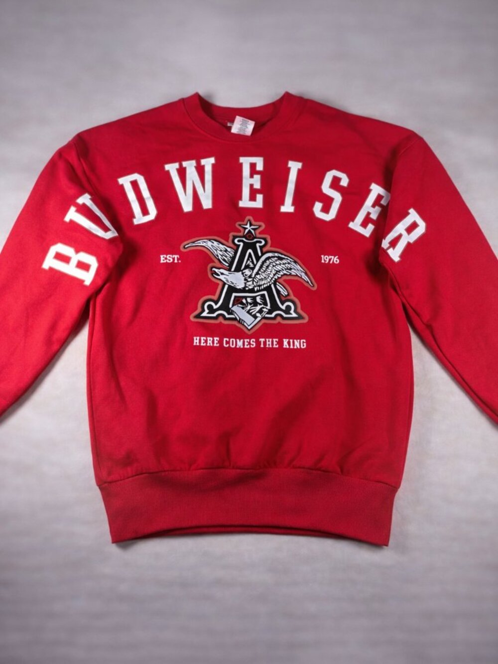 Budweiser Red Crewneck Sweatshirt King Logo Graphic Pullover NWOT Small